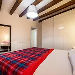 San Faustino Central Apartment